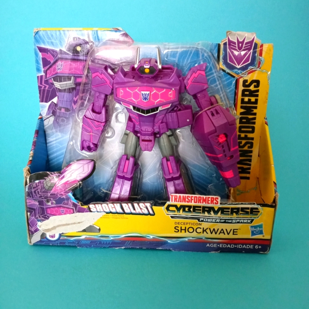 Transformers Cyberverse Power of the Spark Shockwave Purple Shock Blast New